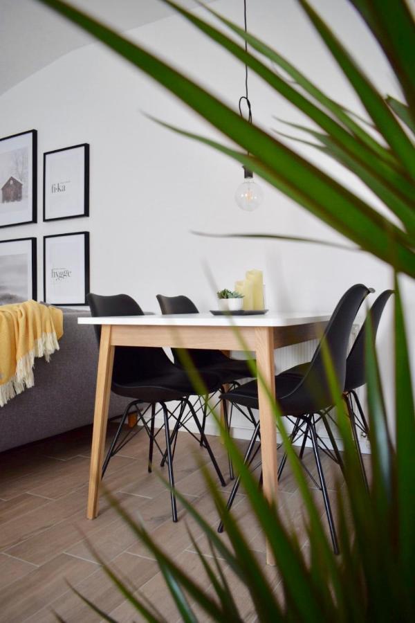Voya - A Luxury Oasis In The Old Town Apartment *